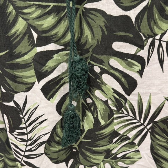 Tropical Leaf Print Maxi Dress - Picture 4 of 6